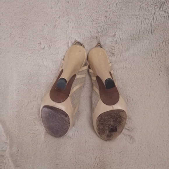 Nina Ricci Rare Italian Leather and Mesh w Ruffled Lace Victorian Button… - Picture 13 of 13